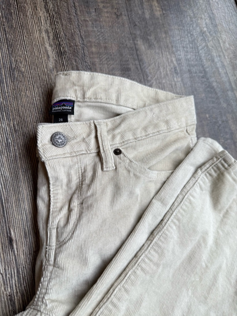 Patagonia Corduroy Pants Fitted Women’s 28 Beige Organic Cotton